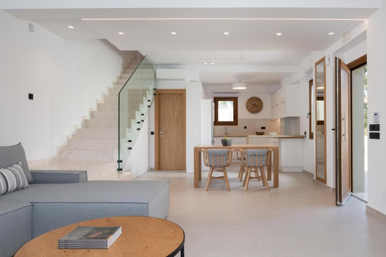 De Light Boutique Villas I II & III - Close To Rethymno, By Thinkvilla Atsipopoulo Exterior photo