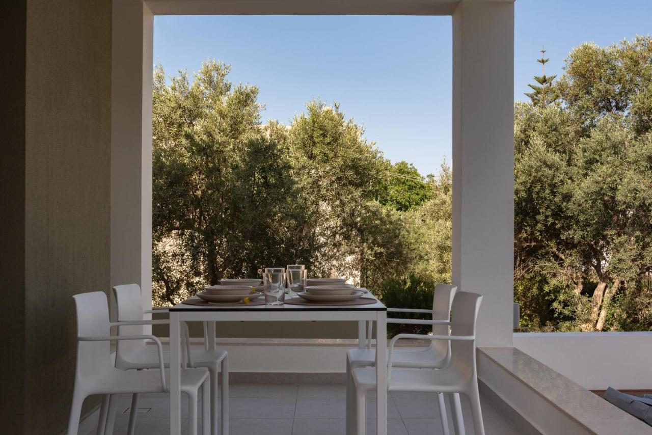 De Light Boutique Villas I II & III - Close To Rethymno, By Thinkvilla Atsipopoulo Exterior photo
