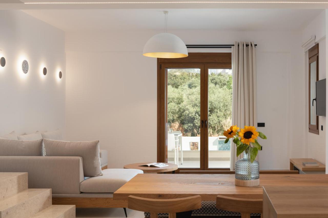 De Light Boutique Villas I II & III - Close To Rethymno, By Thinkvilla Atsipopoulo Exterior photo