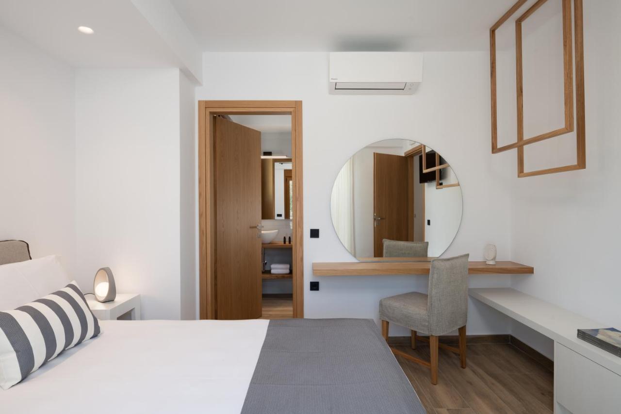 De Light Boutique Villas I II & III - Close To Rethymno, By Thinkvilla Atsipopoulo Exterior photo