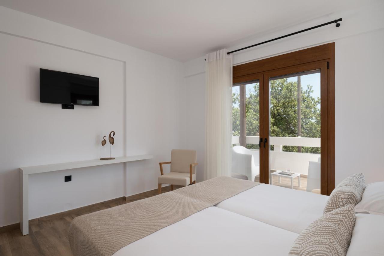 De Light Boutique Villas I II & III - Close To Rethymno, By Thinkvilla Atsipopoulo Exterior photo