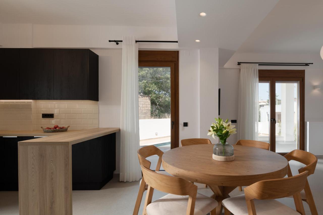 De Light Boutique Villas I II & III - Close To Rethymno, By Thinkvilla Atsipopoulo Exterior photo
